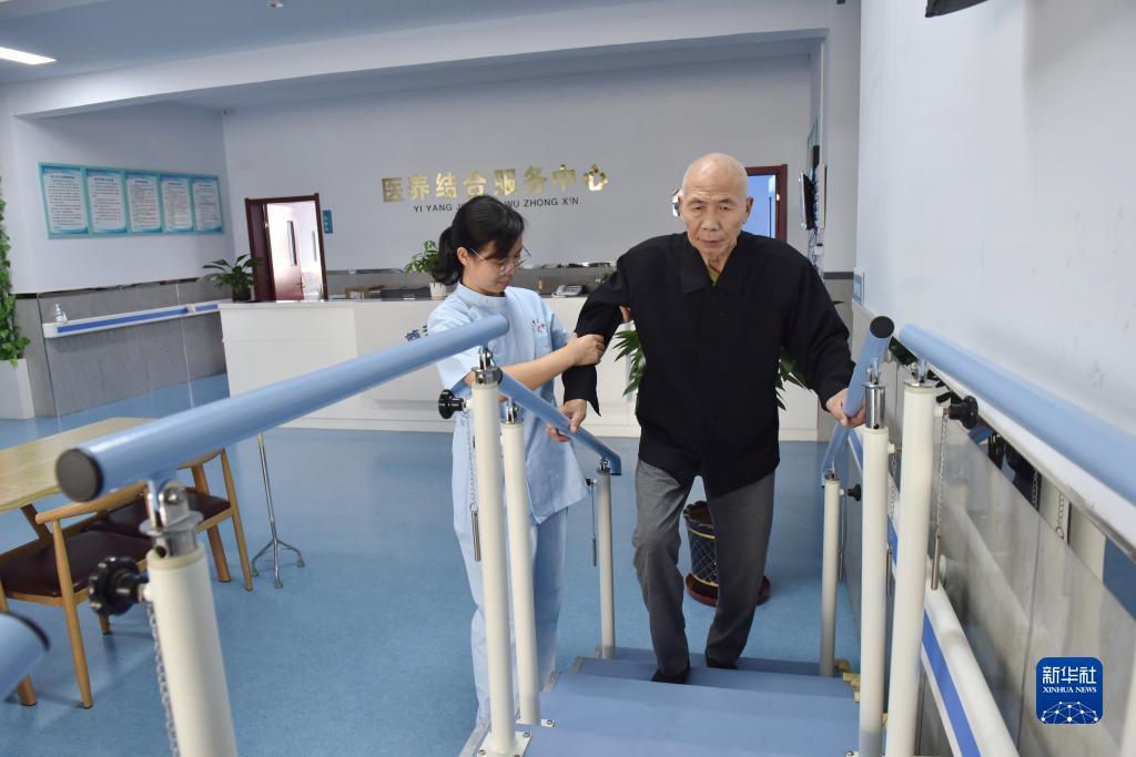 抢庄牛牛棋牌真金版
